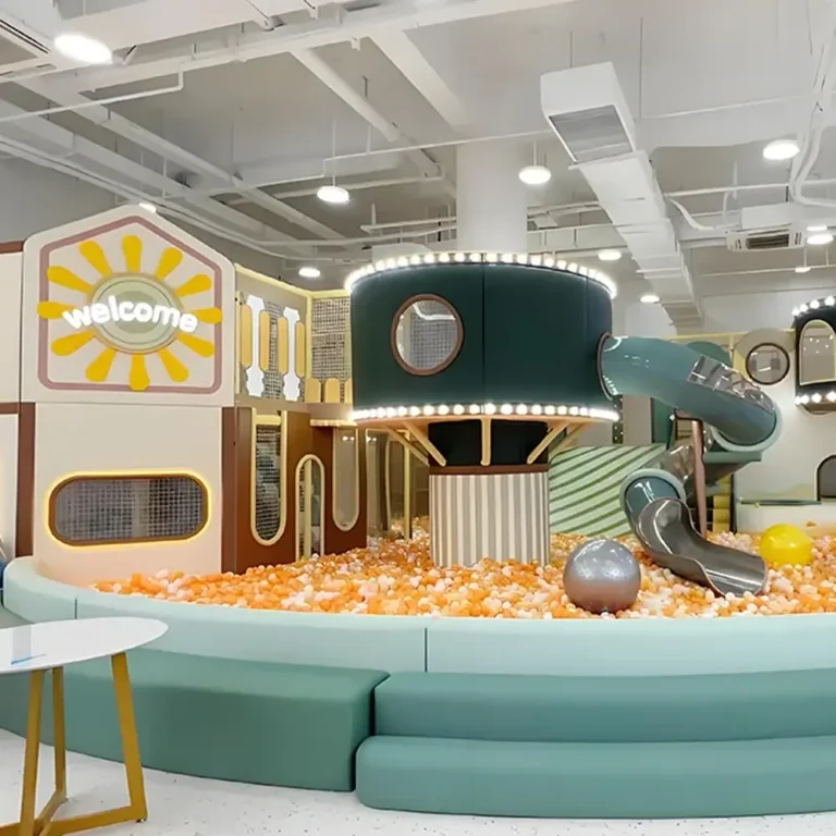 Indoor play structures for Play cafe kids play area